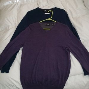 Calvin Klein V neck sweaters